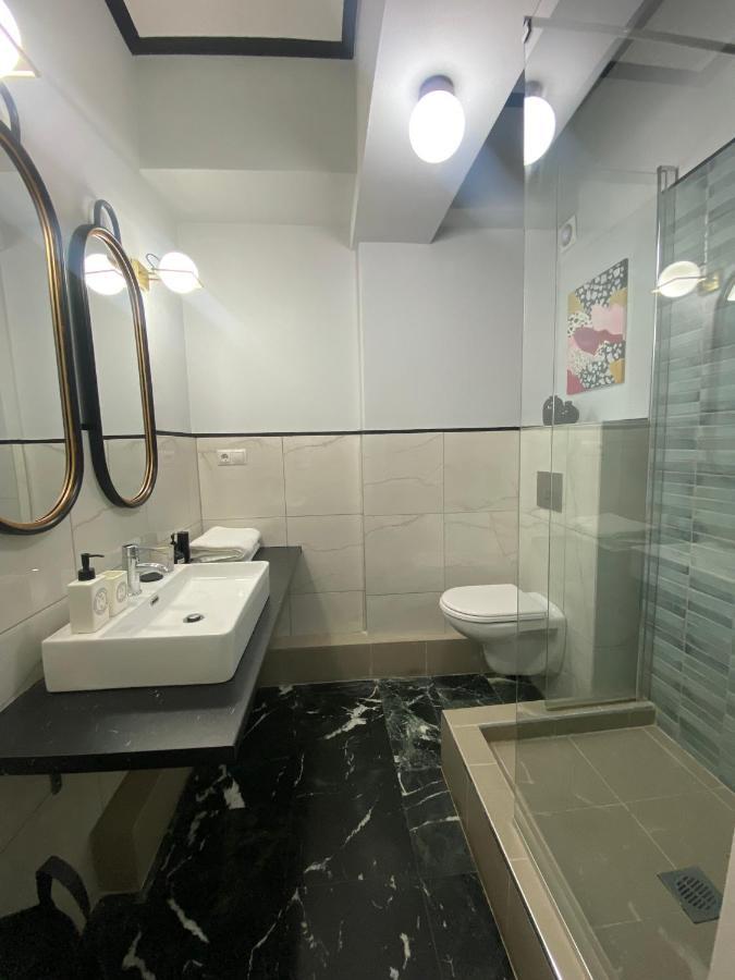 5 Rooms 雅典 外观 照片